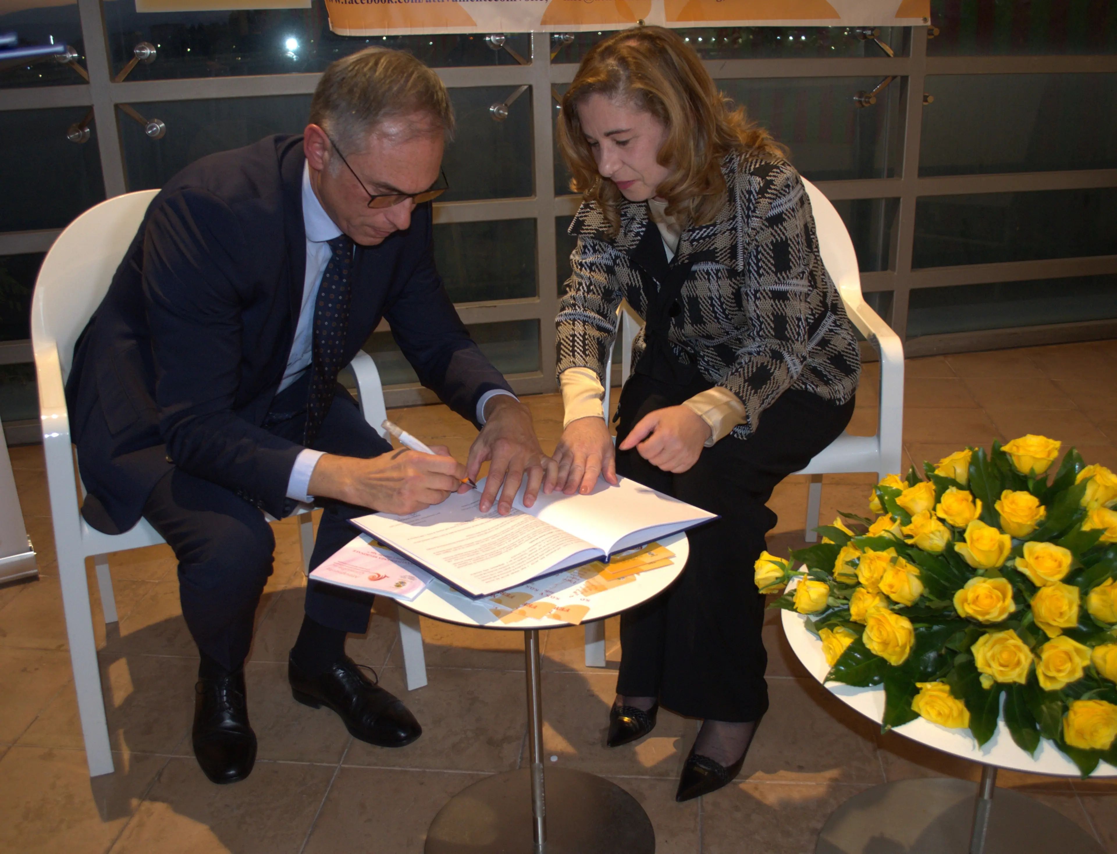 Lotta alla violenza di genere, la questura supporta l’associazione “Attivamente coinvolte”\n