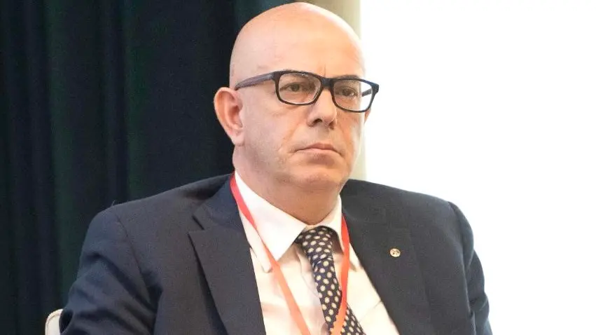 <p>Francesco Napoli</p>\\n