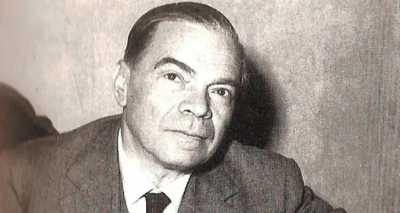 L’uomo nel labirinto di Corrado Alvaro: il romanzo della crisi italiana nella dittatura fascista