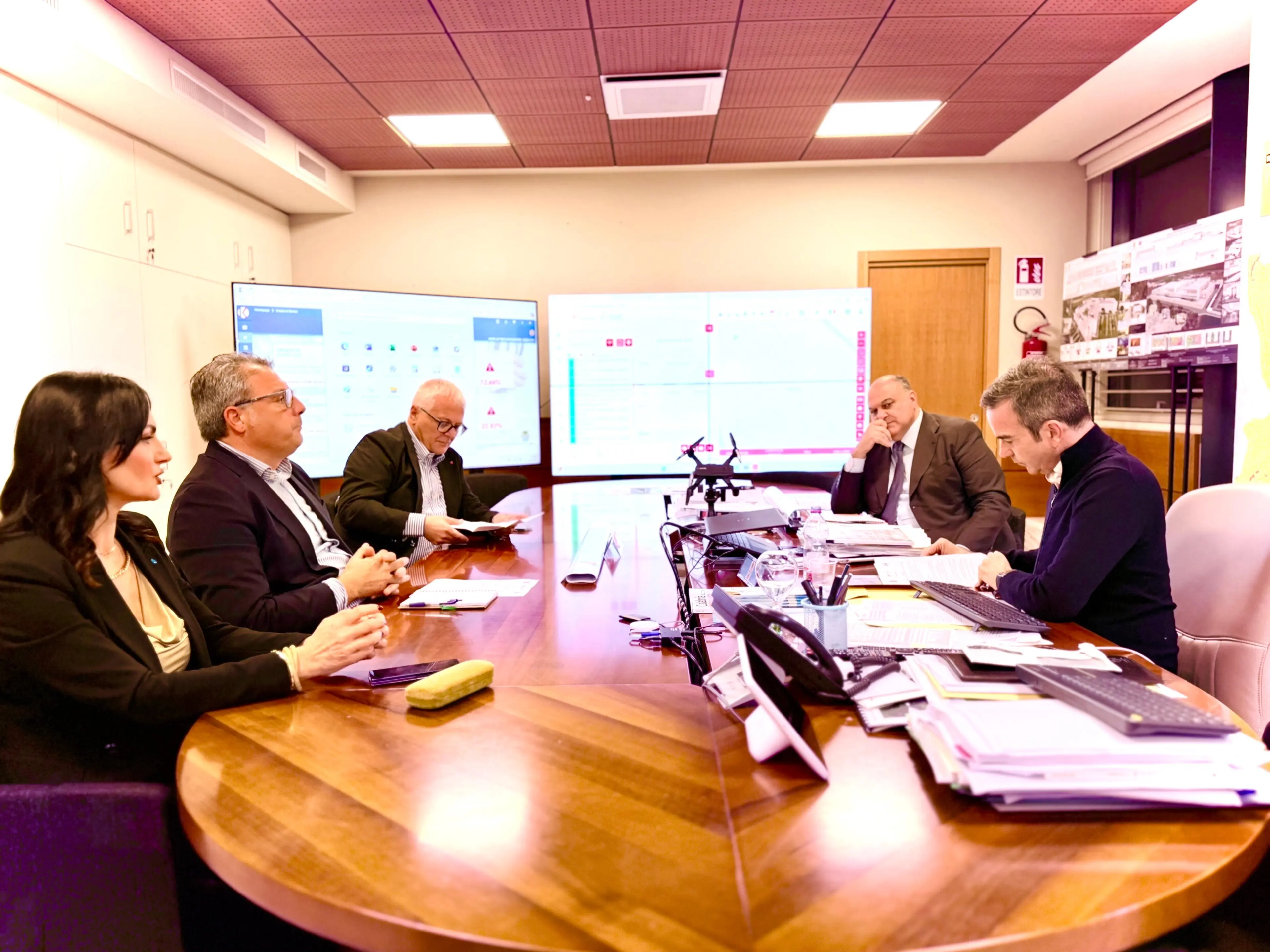 Cgil, Cisl e Uil chiedono impegni concreti a Occhiuto: «Saremo vigili ed esigenti per sostenere con forza i diritti del lavoro»