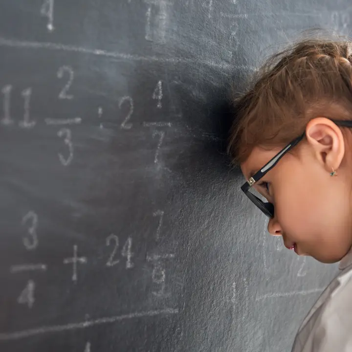 In Calabria più della\u00A0metà degli\u00A0studenti\u00A0è scarsa\u00A0in matematica e italiano: allarme\u00A0dell’Istat\n