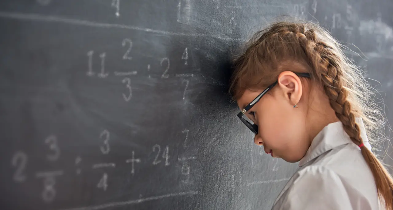 In Calabria più della\u00A0metà degli\u00A0studenti\u00A0è scarsa\u00A0in matematica e italiano: allarme\u00A0dell’Istat\n