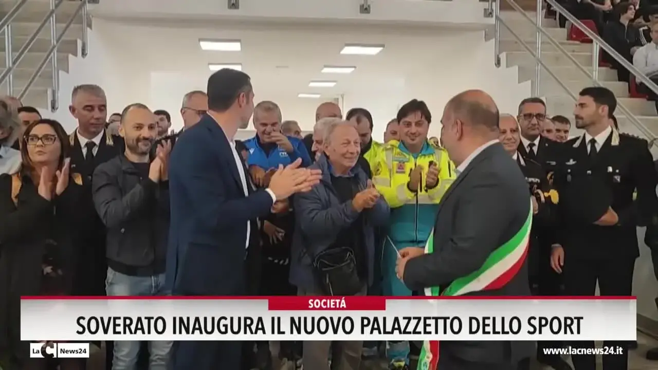Soverato inaugura il nuovo palazzetto dello sport