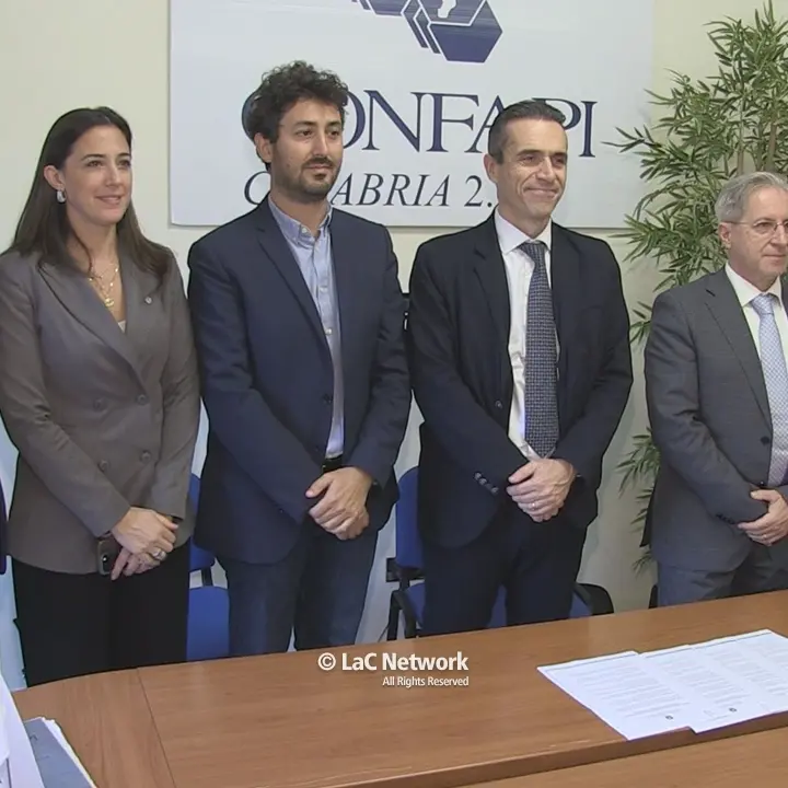 Castrovillari, nei campi della fattoria solare una opportunità di riscatto per i detenuti\n