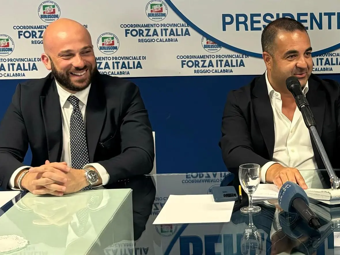 Forza Italia, restyling in vista nell’area urbana di Cosenza: Caputo verso il ruolo di coordinatore