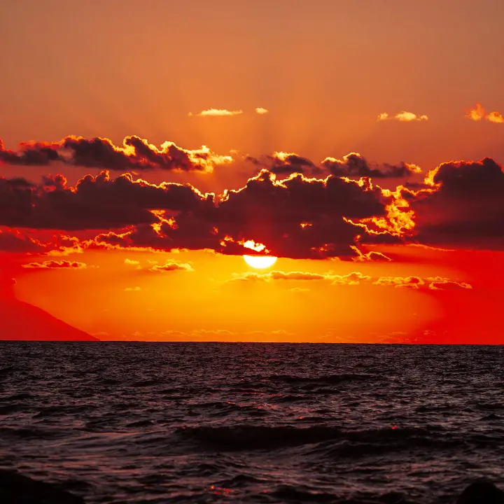 Una provincia che ha smesso davvero di vivere quando è nata: il paradosso del declino di Vibo\n