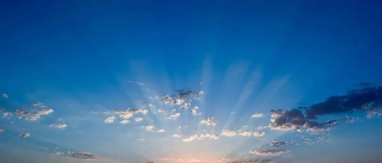 Caldo di fine autunno nel Vibonese, temperature quasi estive con picchi fino a 25°C\n