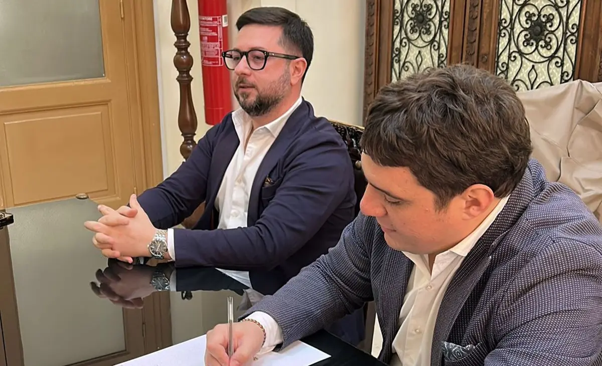 Palazzo De Nobili, Marco Polimeni si dimette da consigliere comunale:\u00A0«Una precisa volontà politica, nessuna incompatibilità»\n