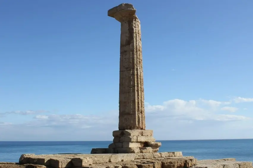 Dentro agli scavi, il Parco archeologico di Capo Colonna apre le porte del cantiere nel cuore del santuario di Hera Lacinia\n