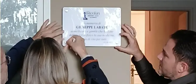 Villa San Giovanni,\u00A0una targa in palestra per ricordare Pino Labate\n