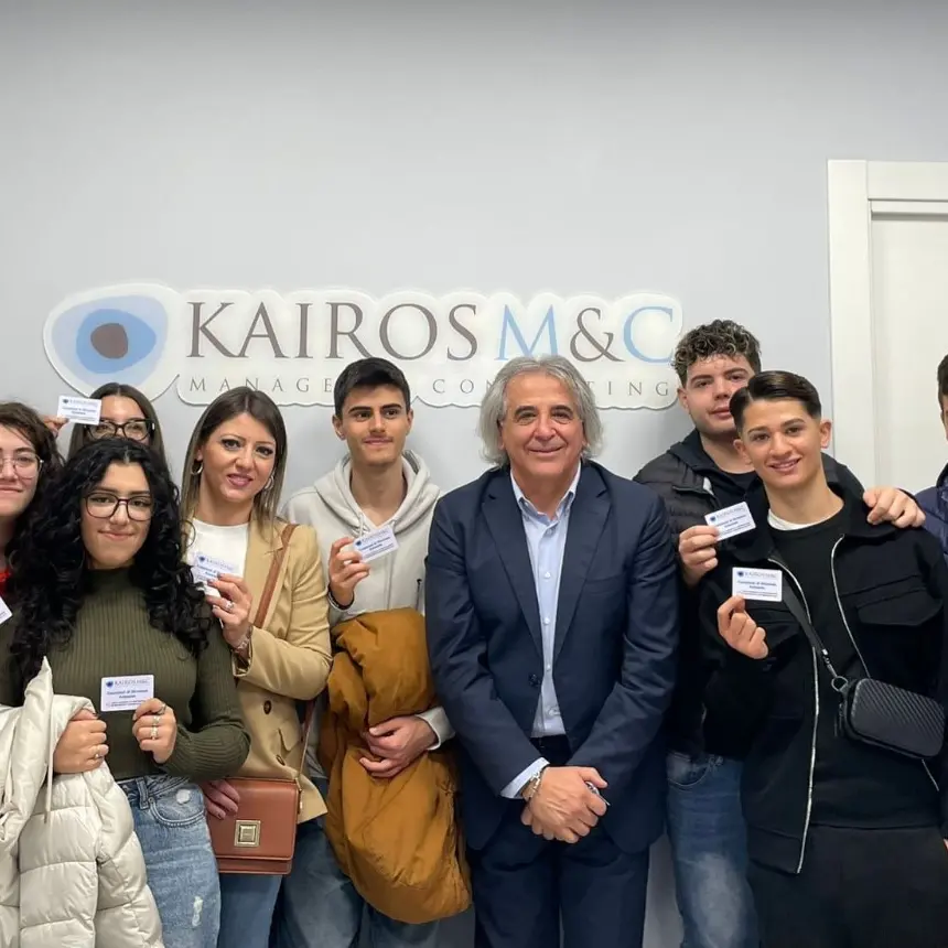 Vibo, Kairos apre le porte agli studenti dell’Ite: «Il territorio offre opportunità a chi sceglie di restare»\n