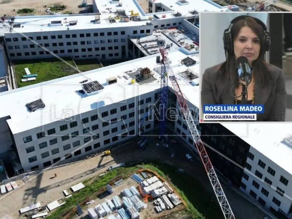 «L'ospedale della Sibaritide? Un bel set cinematografico per gli spot di Occhiuto»: Madeo (Pd) denuncia ritardi nei lavori
