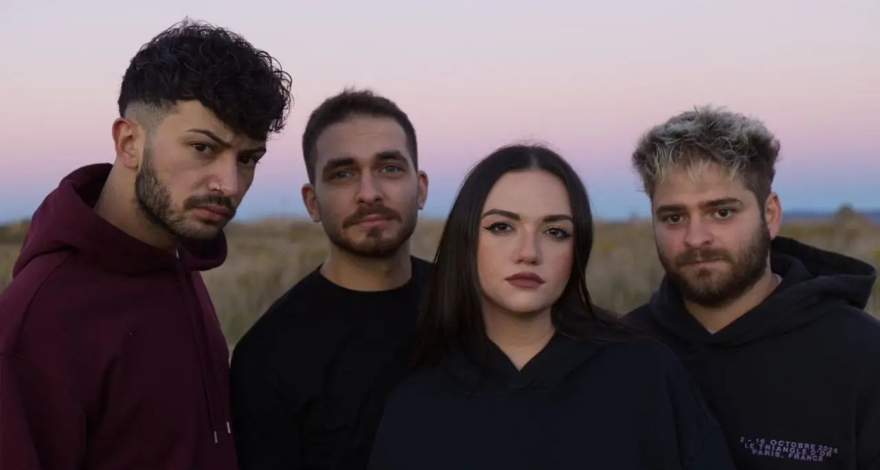 L’esordio dei Loom: la giovane band calabrese che con ‘’Ghost Town’’\u00A0porta nuova linfa alla scena pop rock\n\n\n