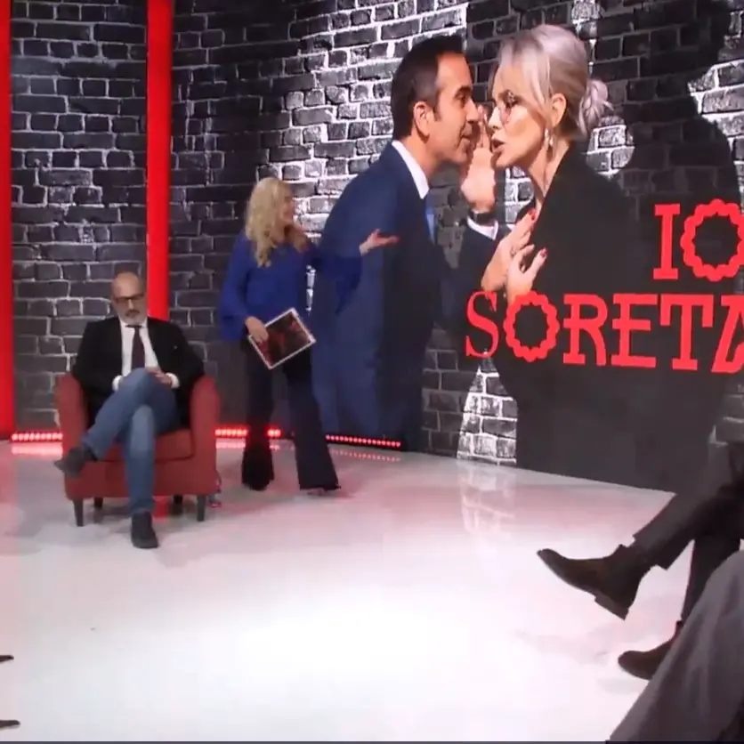 Falcomatà col «vuoto nel sacco», Occhiuto che insidia Tajani: a Perfidia il fuoco sotto la cenere tra presunti alleati\n