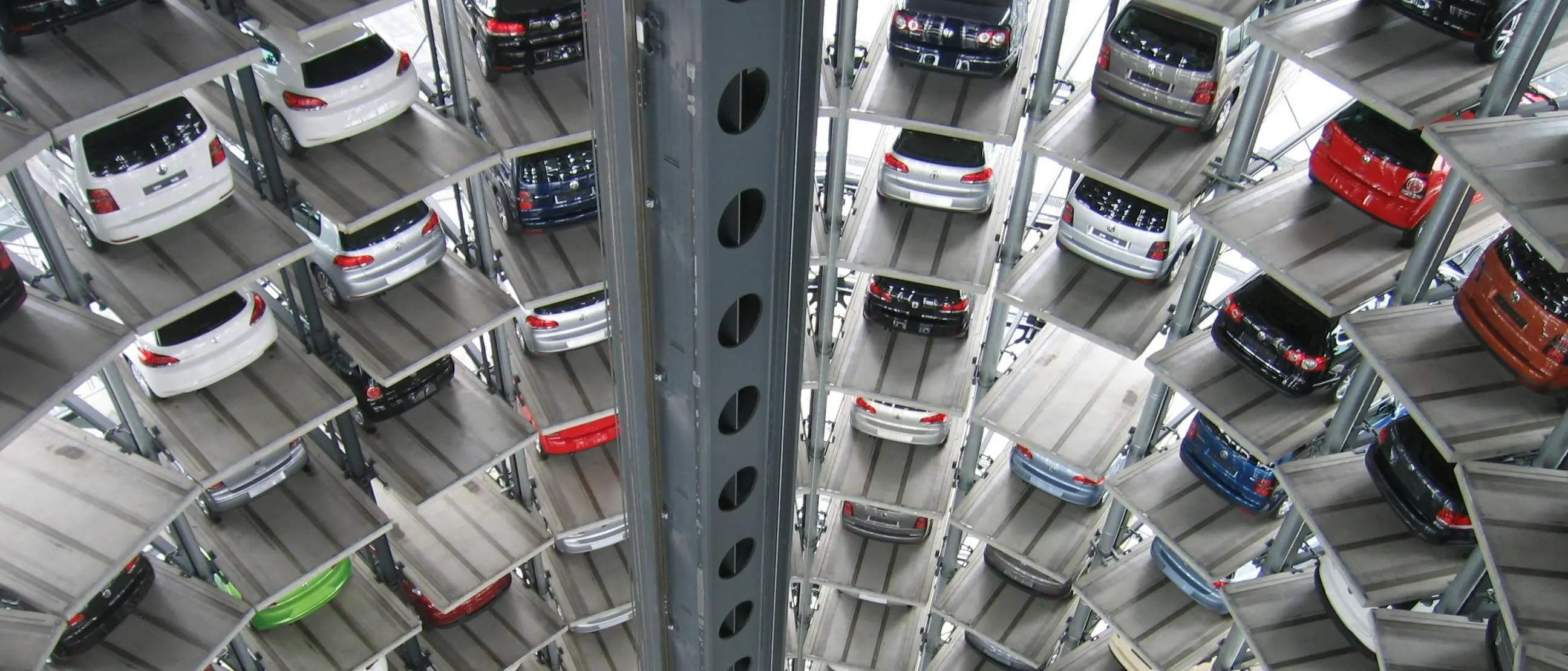 Europa a due velocità: Italia e Germania ferme al palo mentre Spagna e Paesi Bassi corrono\n