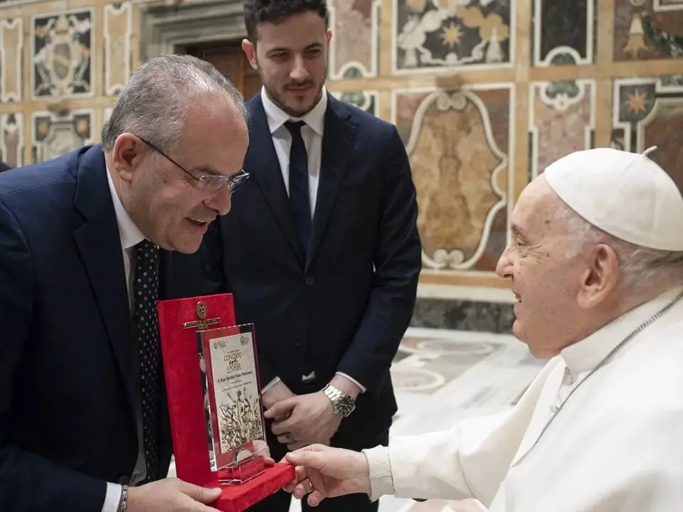 Monterosso si prepara alla Festa dell’accoglienza: il maestro orafo Michele Affidato ospite d’eccezione