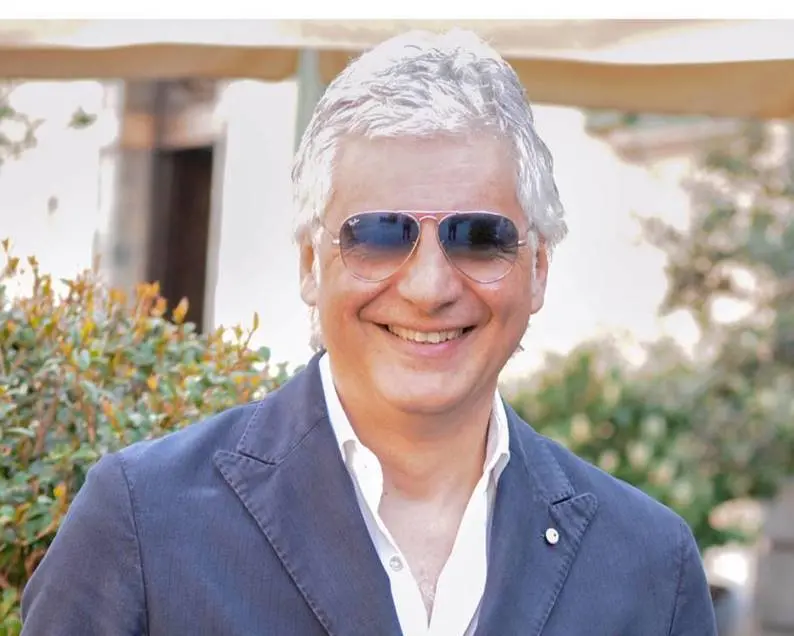 Metti una sera a cena (con Daffinà) a disegnare l'Asp di Cosenza\n