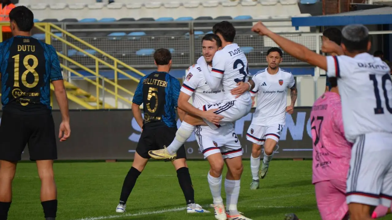 Serie C, Cosenza sbanca Latina e si porta a meno due dal primo posto: al “Francioni” finisce 0-1