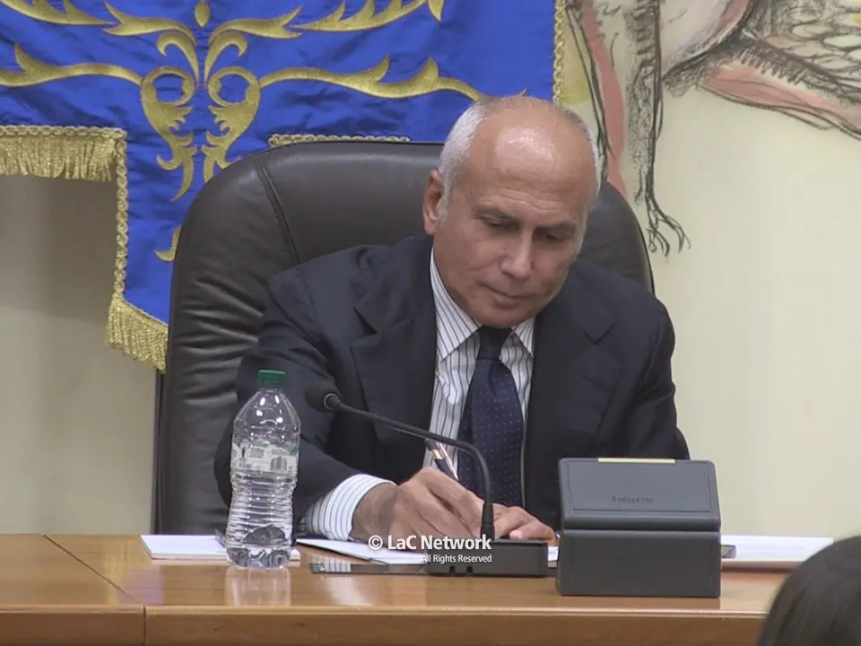 Cosenza, il giorno di Caruso. Il sindaco (dopo un incontro con Irto) aspetta il sì del Consiglio