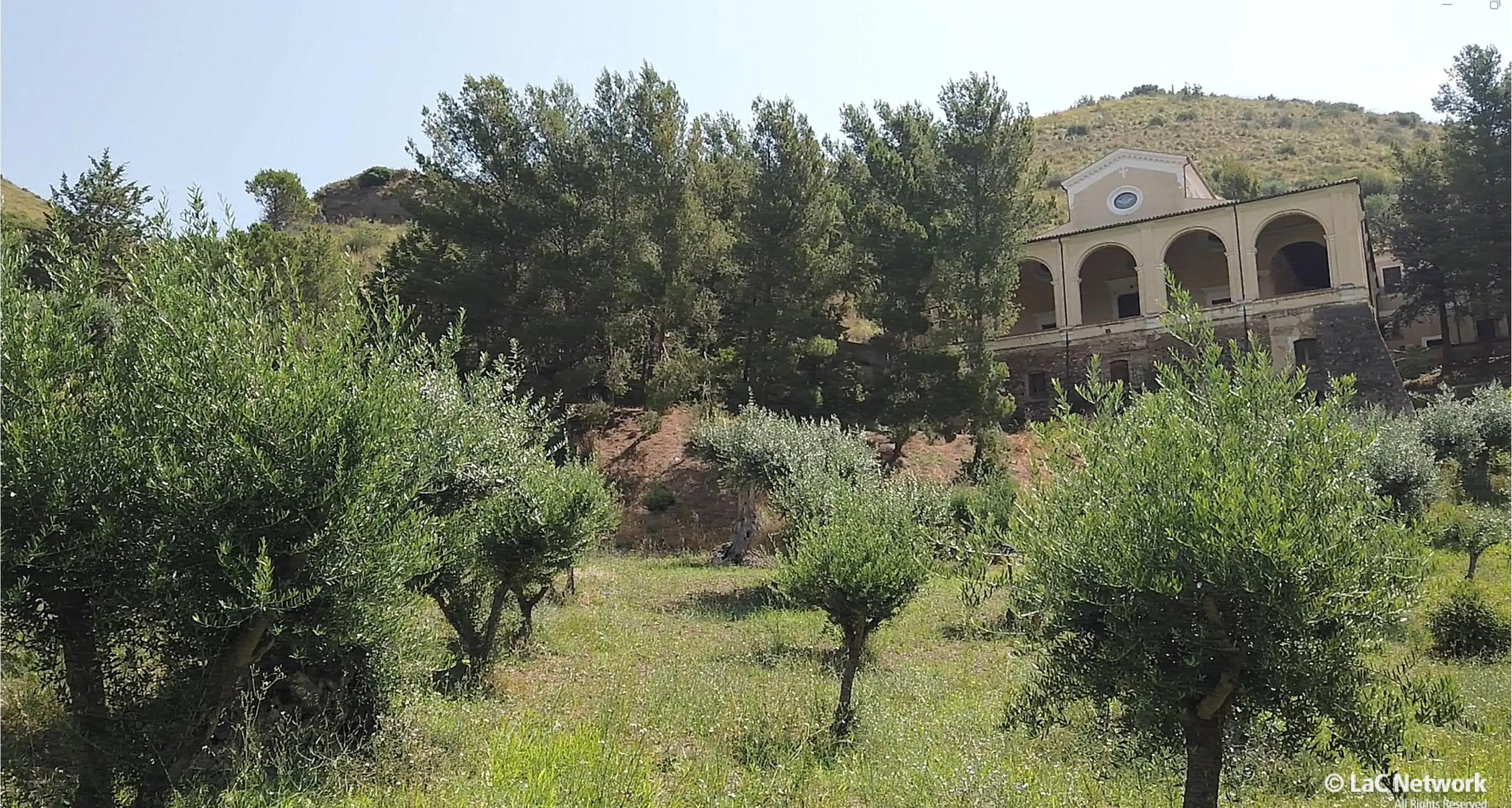 Storia, arte e fede nel Santuario di Santa Maria della Catena di Cassano: un\u00A0gioiello barocco dalla storia millenaria\n