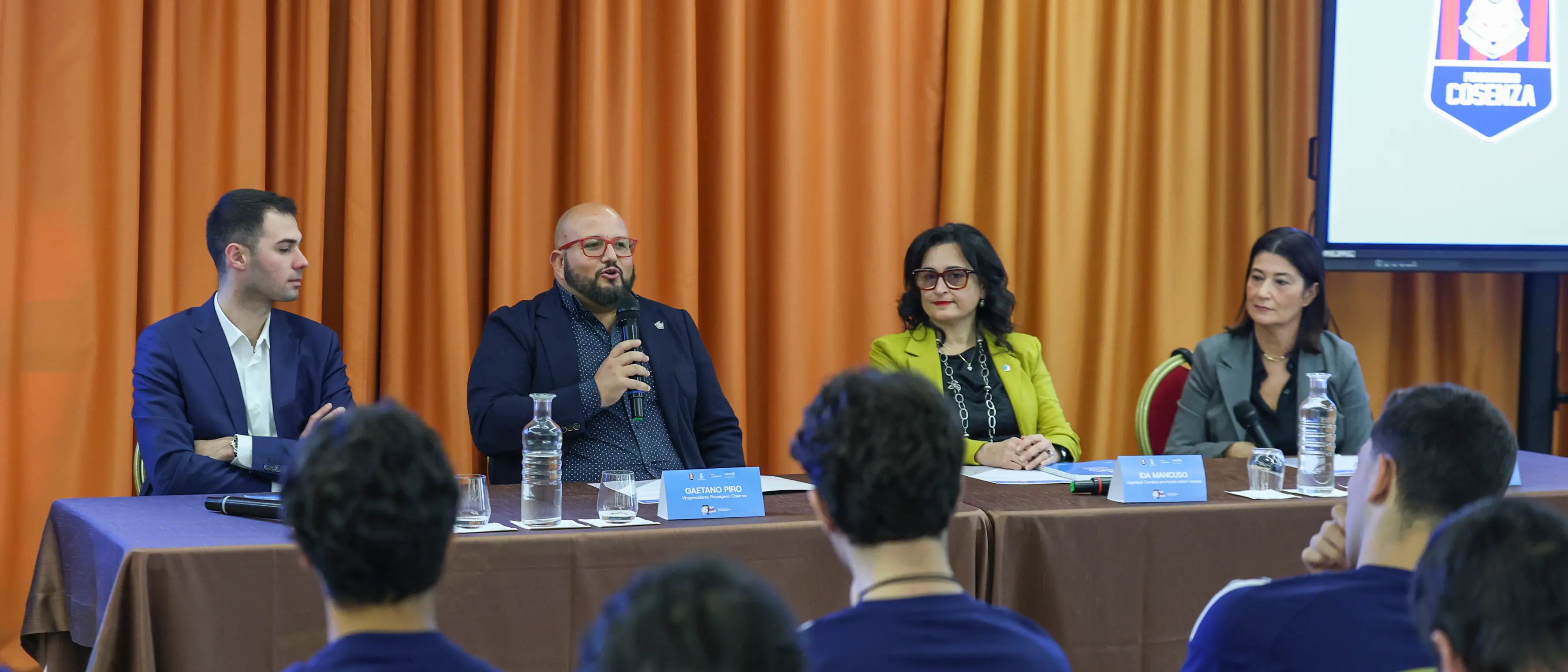 Unicef e Pirossigeno Cosenza uniscono sport e solidarietà per i bambini\n