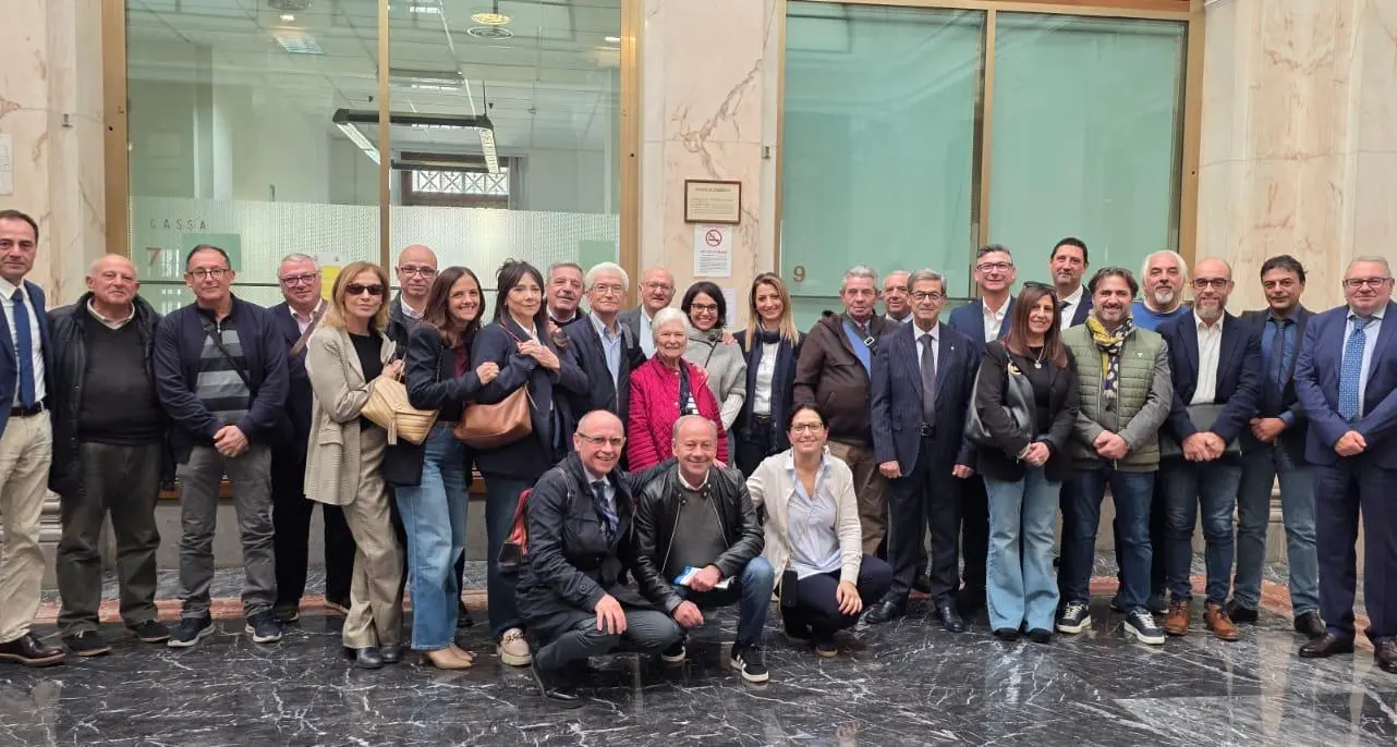 Educazione finanziaria, Adiconsum Calabria e Banca d’Italia insieme: focus su sicurezza digitale e tutela dei consumatori\n