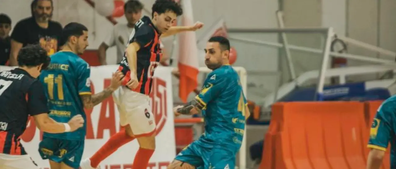 Serie A2, nel quinto turno l’Acri espugna Soverato: i rossoneri vincono 7-5 il derby calabrese\n