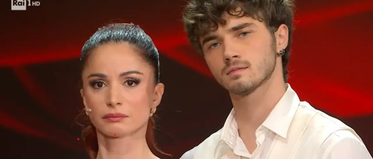 Ballando con le stelle, con Andrea Delogu in scena il dolore che incanta e distrugge\n