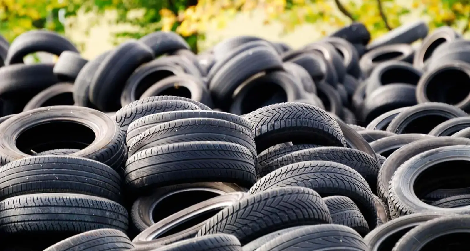 Pneumatici fuori uso, le Pmi di Taurianova chiedono l’intervento di Prefettura a e Regione\n