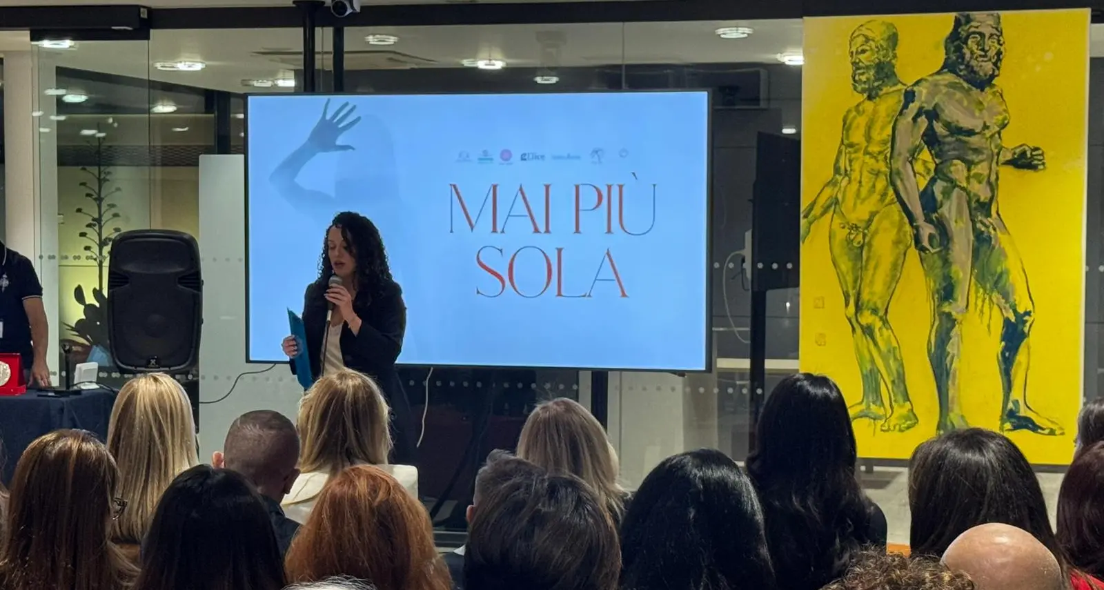 Le parole che bruciano, le donne che resistono: \"Mai più sola\" apre da Reggio una nuova stagione nella lotta alla violenza di genere\n