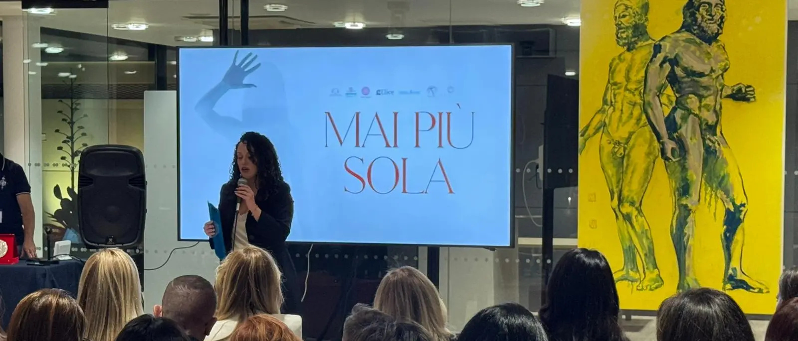 Le parole che bruciano, le donne che resistono: \"Mai più sola\" apre da Reggio una nuova stagione nella lotta alla violenza di genere\n