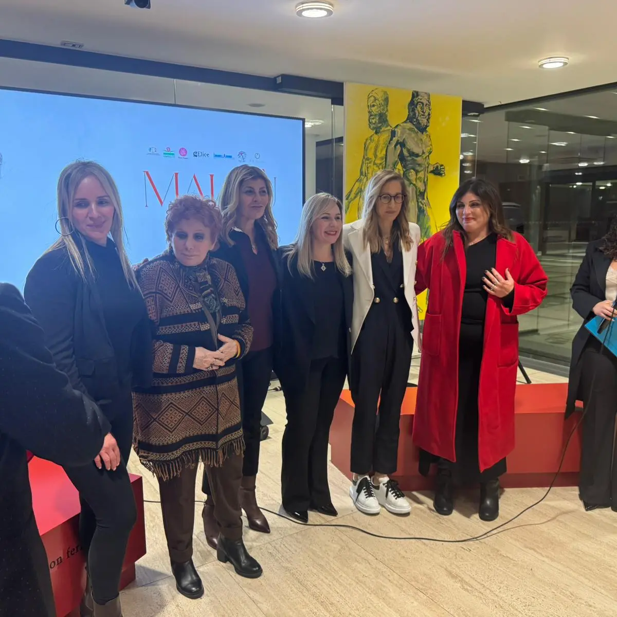 La voce che spezza l’ultimo silenzio: il network LaC ed il giornalismo che si schiera accanto alle donne ferite dalla violenza\n