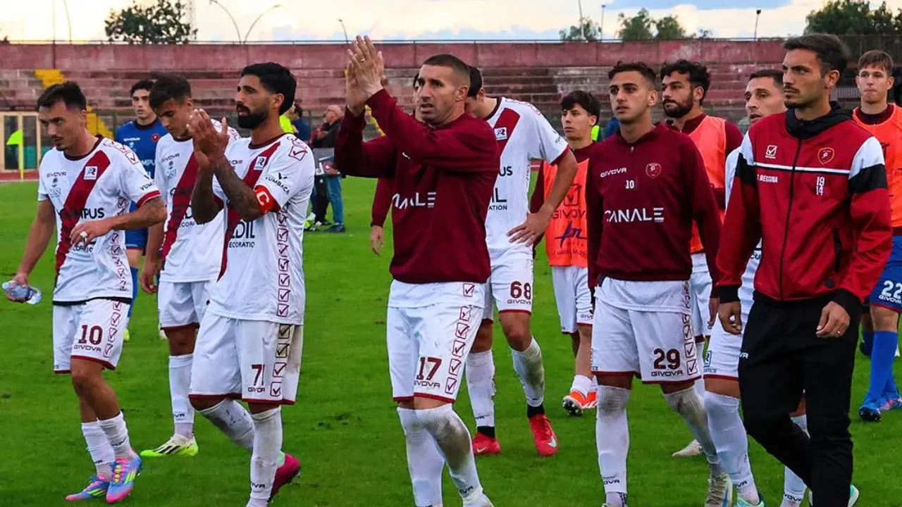 Serie D, bilancio calabrese: Reggina in zona play-out, Sambiase pareggia in casa, derby alla Vibonese\n