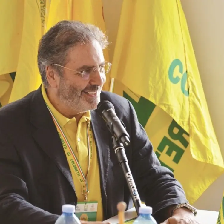 Eventi estremi e siccità prolungata, in un decennio perso il 30% di imprese\u00A0e gli agricoltori puntano su colture più resistenti\n