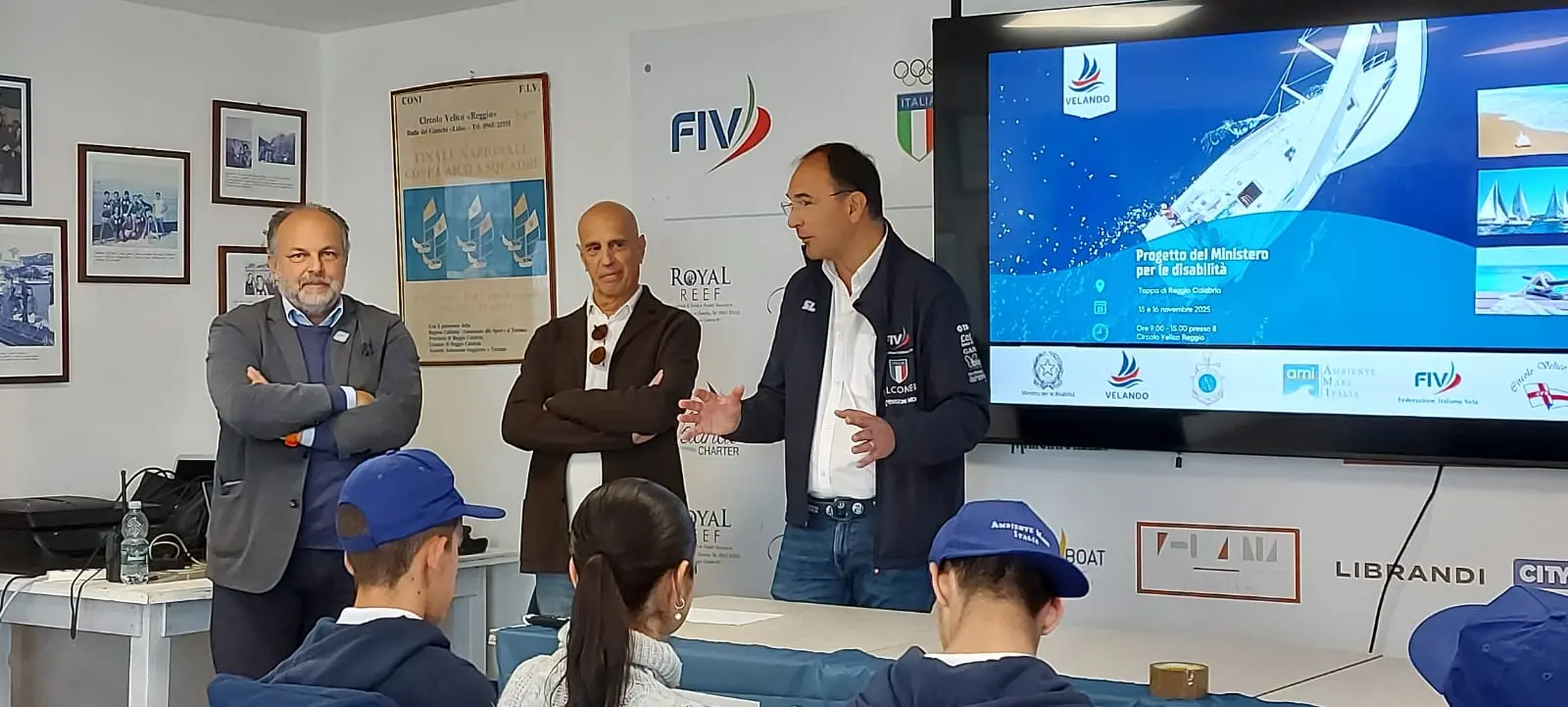 Si è conclusa a Reggio Calabria l’iniziativa “Velando”: due giorni di mare, sorrisi e inclusione\n