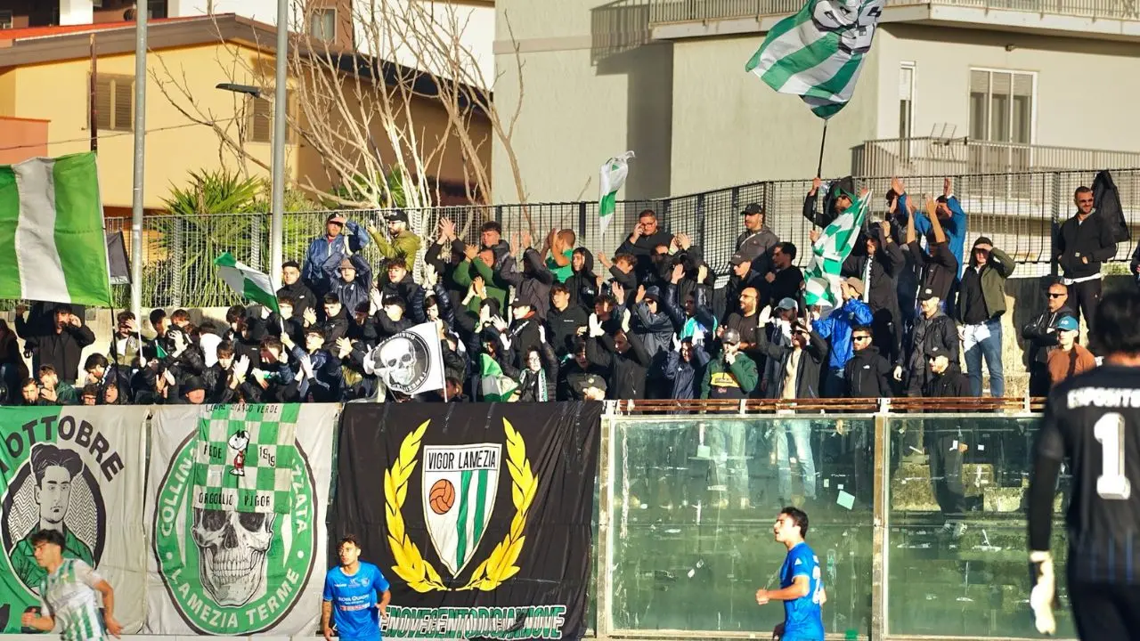 Serie D, derby amaro per la Vigor Lamezia, sconfitta dalla Vibonese. Mancini: «Potevamo fare di più»\n