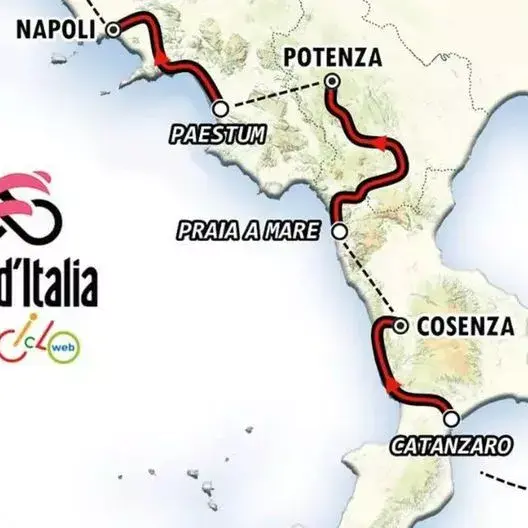 Giro d’Italia, la carovana rosa torna in Calabria: Catanzaro e Cosenza al centro delle prime tappe italiane