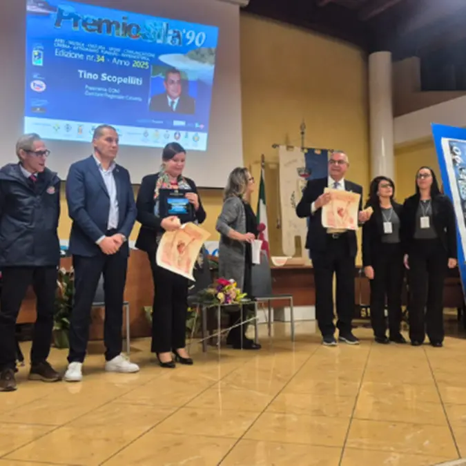 Il premio Sila '90 al\u00A0presidente del Coni Calabria Tino Scopelliti\n