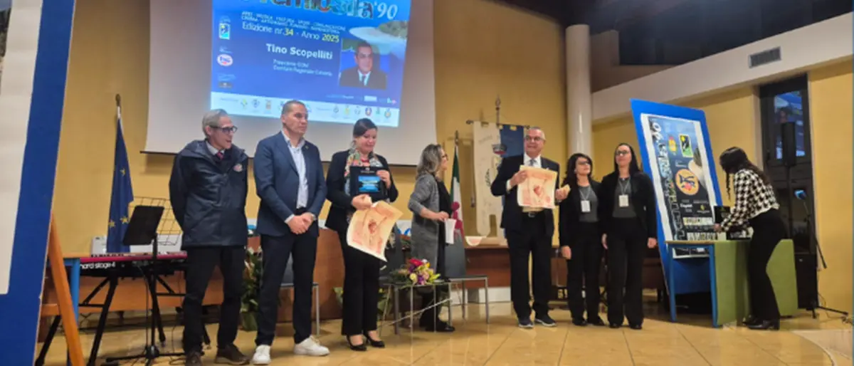 Il premio Sila '90 al\u00A0presidente del Coni Calabria Tino Scopelliti\n