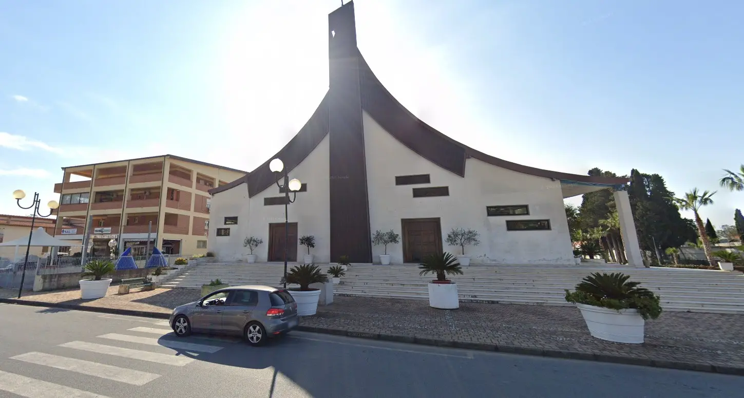 A Praia a Mare l’ultimo saluto a Ilaria Battaglia, la giovane investita da un Frecciarossa