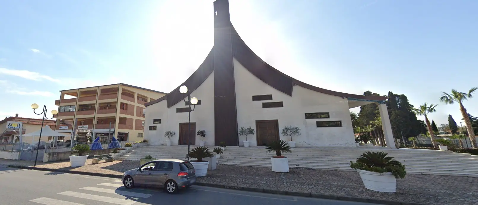 A Praia a Mare l’ultimo saluto a Ilaria Battaglia, la giovane investita da un Frecciarossa