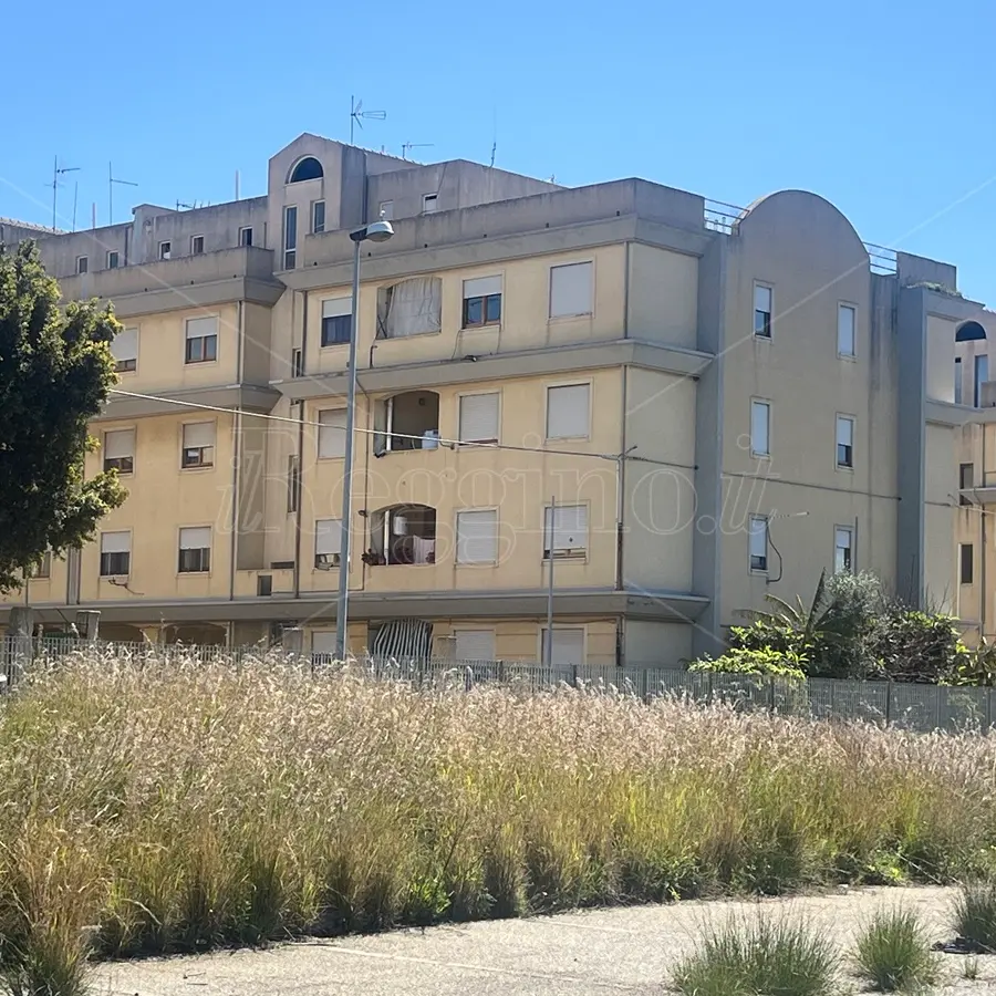 Reggio, Patrizia D’Aguì (Noi siamo Arghillà) e Giacomo Marino (Un mondo di mondi): «È\u00A0ancora emergenza abitativa al comparto 6»
