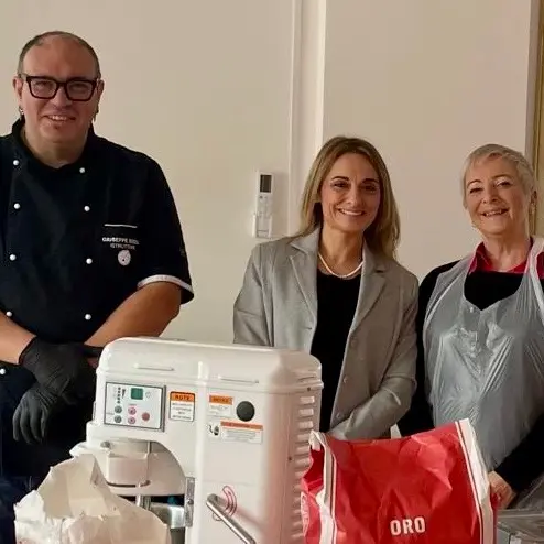 Mannarino: «Castrolibero è una rete che cresce: la comunità si ritrova tra cucina, danza e solidarietà»