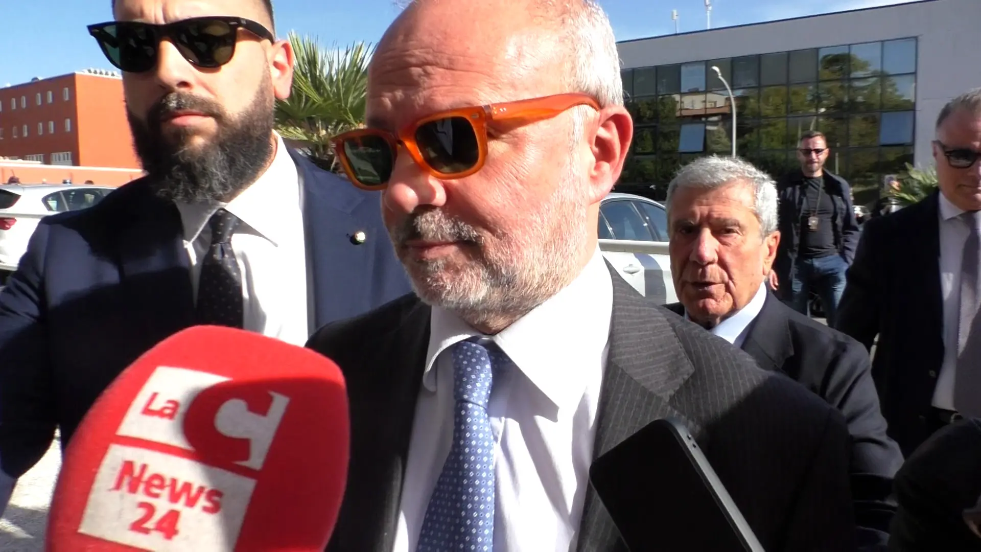 <p>Il ministro Schillaci all'Unical</p>\\n