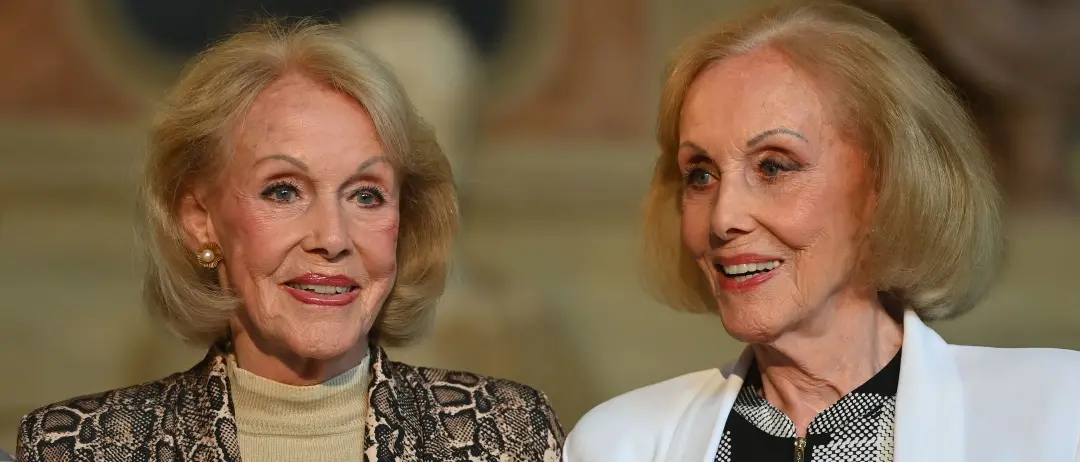 Addio alle Gemelle Kessler: il passo all’unisono che attraversa il tempo\n