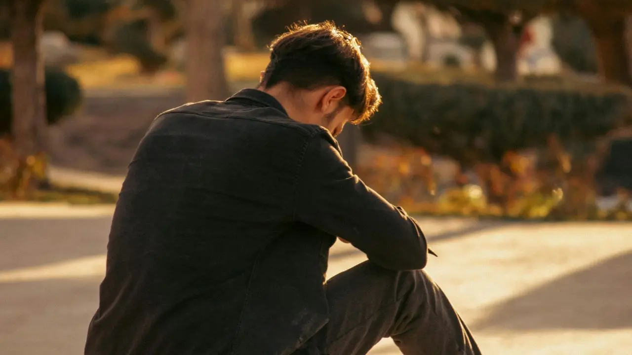 In Calabria un giovane su quattro non\u00A0studia né lavora. E\u00A0metà degli studenti ha difficoltà con numeri e lettura\n