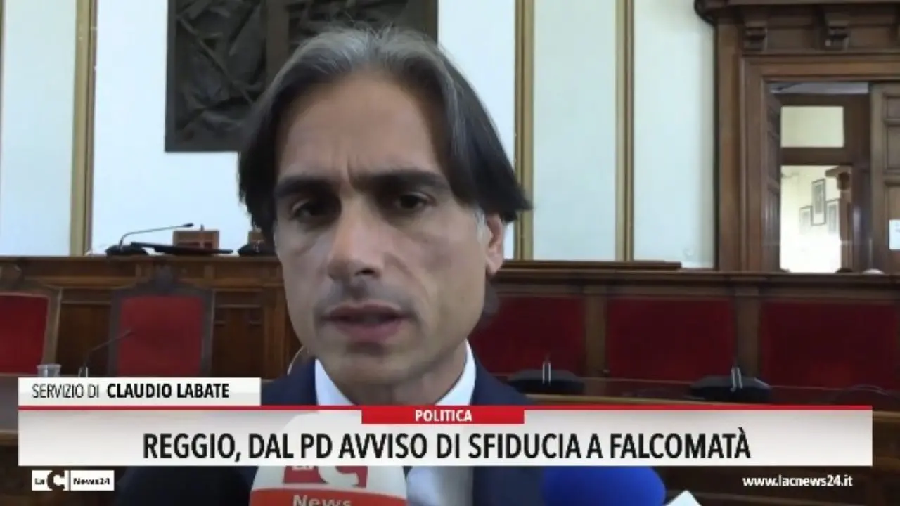 Reggio, dal Pd avviso di sfiducia a Falcomatà