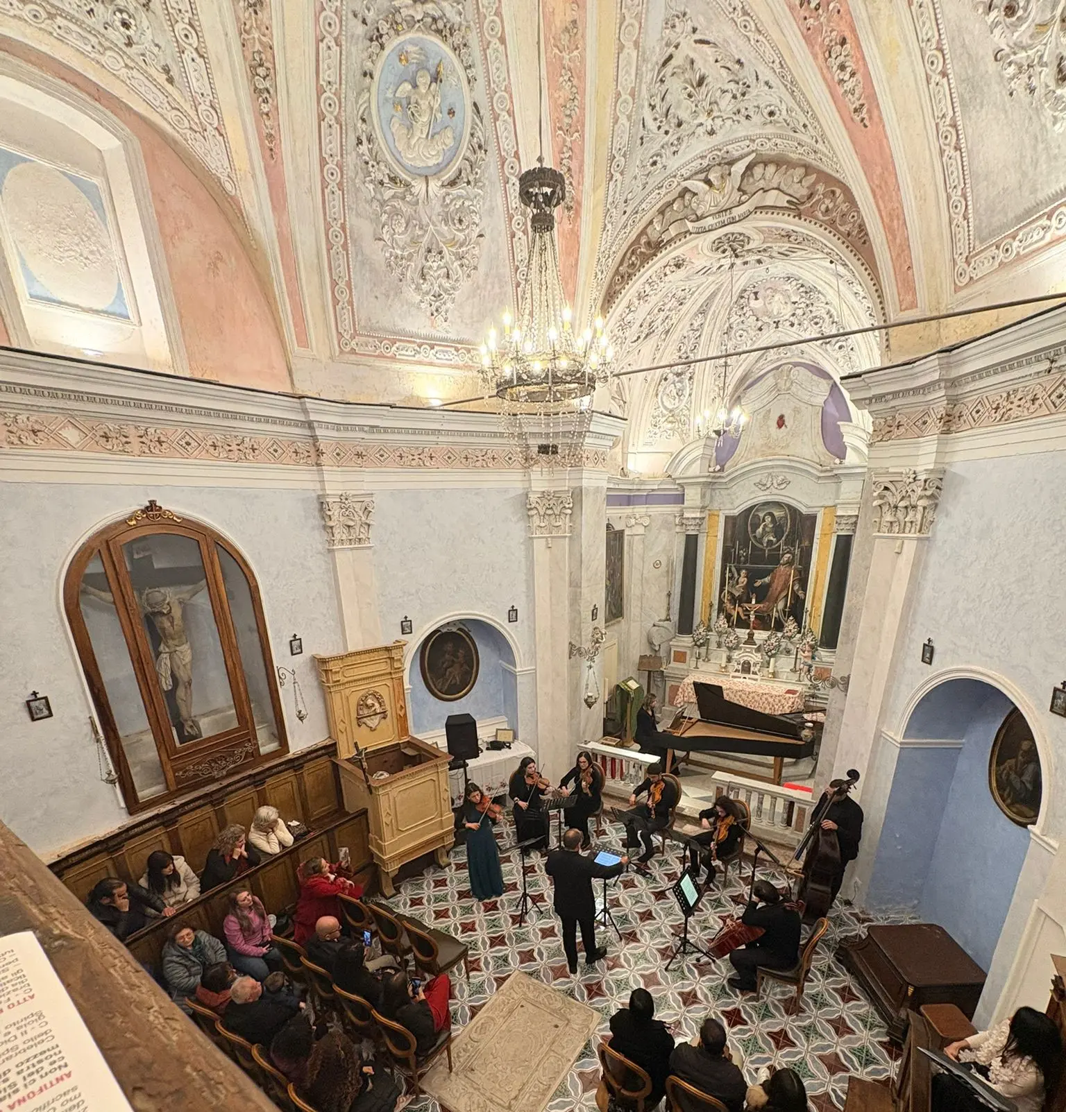 Gerace,\u00A0la\u00A0violinista Chiara Condò debutta come solista nelle Quattro Stagioni di Vivaldi\n