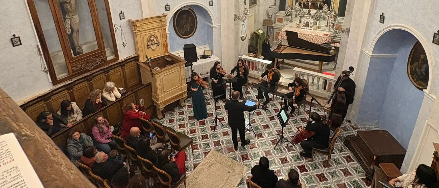 Gerace,\u00A0la\u00A0violinista Chiara Condò debutta come solista nelle Quattro Stagioni di Vivaldi\n