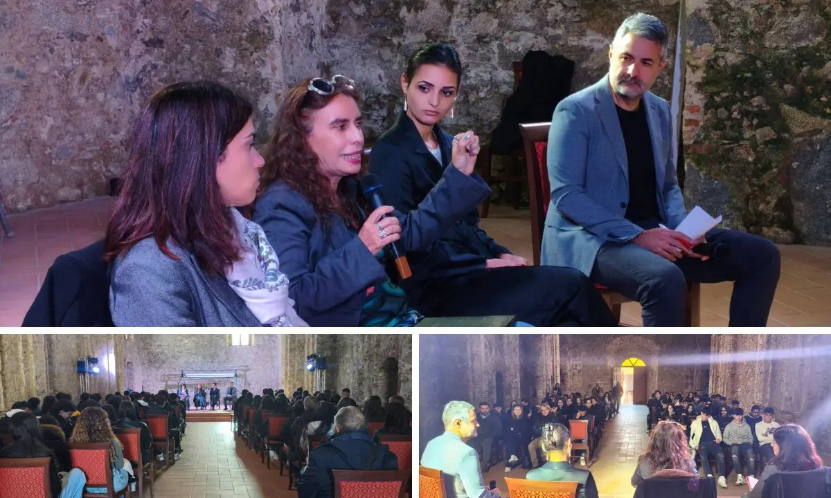 Abusi in rete, come difendersi e uscirne: a Brognaturo studenti a confronto con la sociologa Giovanna Vingelli e l’attivista Dalia Aly\n